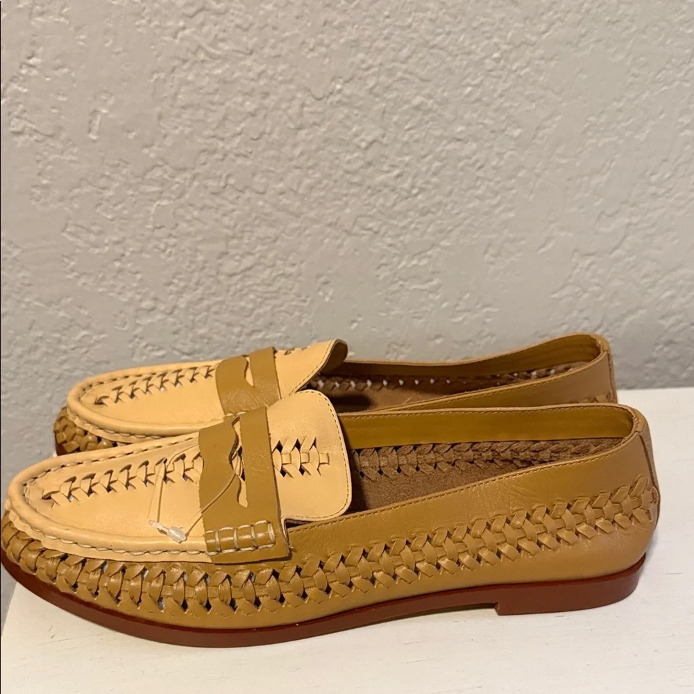 Pilcro Anthropologie‎ Woven Slip On Loafers Tan Leather New Women's Size 7